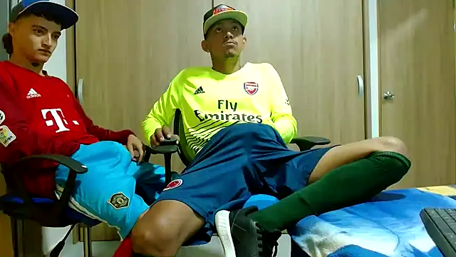 skinny23cm online show from December 10, 2024, 9:33 am