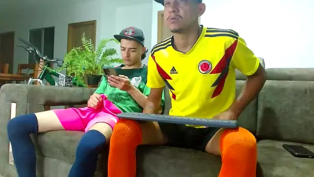 skinny23cm online show from December 11, 2024, 10:03 am