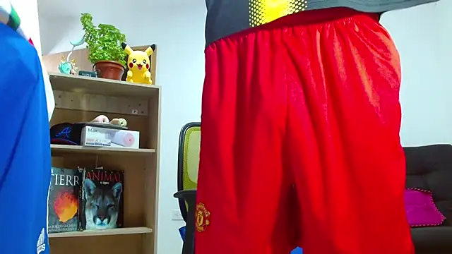 skinny23cm online show from October 31, 2025, 12:28 pm