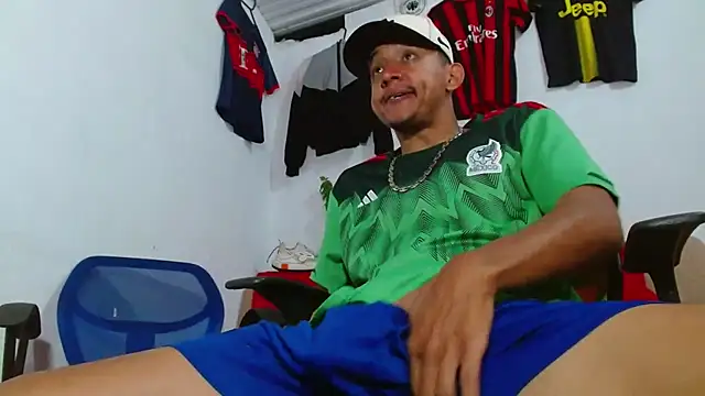 skinny23cm online show from February 26, 2026, 2:05 pm