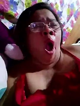 Snapshot of Huge_mama69 chatting on September 18, 2025, 12:29 pm Huge mama69 online show from September 18, 2025, 12:29 pm