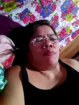 Snapshot of Huge_mama69 chatting on September 23, 2025, 11:57 am Huge mama69 online show from September 23, 2025, 11:57 am