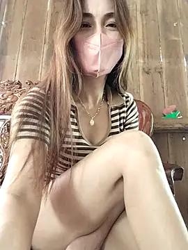 Snapshot of Baby-ladysweet20 chatting on October 22, 2025, 1:39 am Baby-ladysweet20 online show from October 22, 2025, 1:39 am