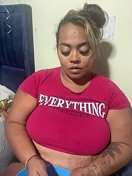Snapshot of EmilyDuran_ chatting on June 26, 2026, 10:03 pm EmilyDuran online show from June 26, 2026, 10:03 pm