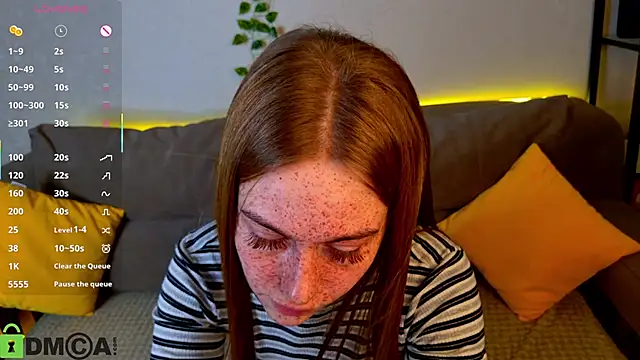 Snapshot of Roxy_Sunnny chatting on November 6, 2025, 9:32 am Roxy Sunnny online show from November 6, 2025, 9:32 am