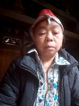 VangLe73 online show from February 3, 2026, 4:10 am