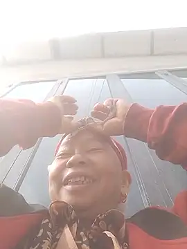 VangLe73 online show from February 28, 2026, 3:07 am