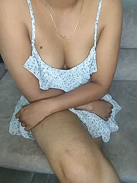 Tamilpallavi online show from July 11, 2026, 2:36 am