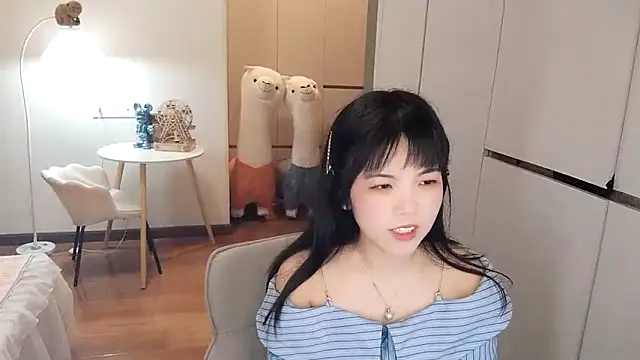 Snapshot of XiaoAnQi chatting on October 8, 2025, 10:02 am XiaoAnQi online show from October 8, 2025, 10:02 am