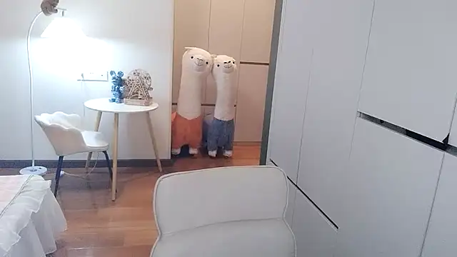 Snapshot of XiaoAnQi chatting on October 9, 2025, 12:36 pm XiaoAnQi online show from October 9, 2025, 12:36 pm