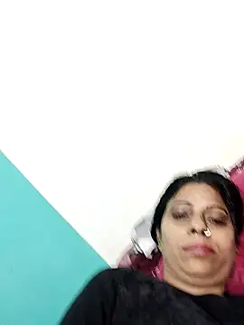 Snapshot of Soniya_Roy chatting on November 12, 2025, 2:45 am Soniya Roy online show from November 12, 2025, 2:45 am