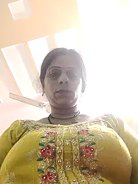 Soniya Roy online show from March 18, 2026, 9:56 am