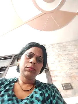 Soniya Roy online show from May 5, 2026, 9:50 am