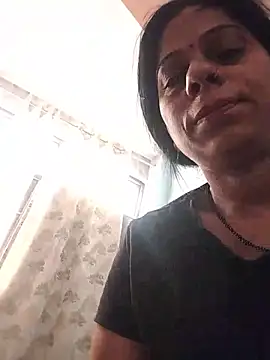 Soniya Roy online show from May 27, 2026, 4:09 am