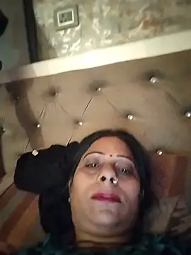 Soniya Roy online show from June 10, 2026, 7:07 am