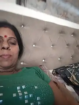 Soniya Roy online show from June 11, 2026, 6:33 am