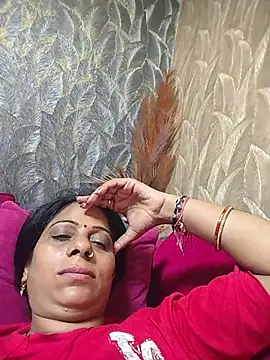 Soniya Roy online show from July 3, 2026, 1:56 am