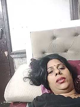 Soniya Roy online show from July 14, 2026, 2:12 pm