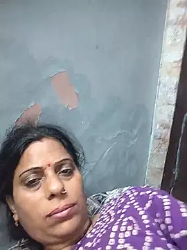 Soniya Roy online show from July 26, 2026, 12:23 pm