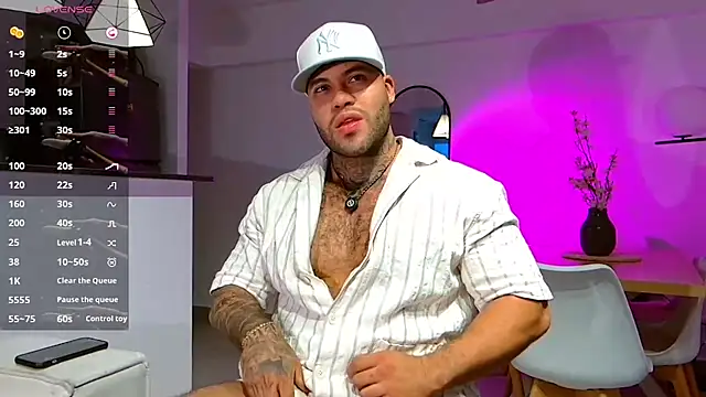 Snapshot of Michael_Salens chatting on November 5, 2025, 10:21 pm Michael Salens online show from November 5, 2025, 10:21 pm