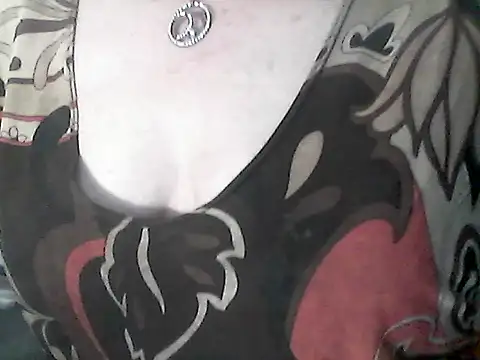 NatalieNorth online show from April 24, 2026, 10:01 pm
