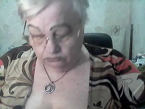 Snapshot of NatalieNorth chatting on May 6, 2026, 6:57 pm NatalieNorth online show from May 6, 2026, 6:57 pm