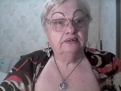 Snapshot of NatalieNorth chatting on May 11, 2026, 10:40 pm NatalieNorth online show from May 11, 2026, 10:40 pm