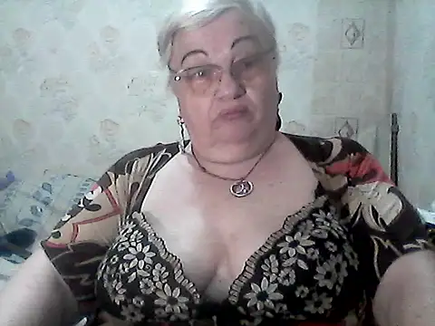 Snapshot of NatalieNorth chatting on May 19, 2026, 9:10 pm NatalieNorth online show from May 19, 2026, 9:10 pm