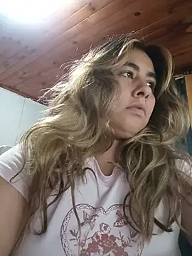 Snapshot of SUSY__06 chatting on July 8, 2026, 5:06 pm SUSY 06 online show from July 8, 2026, 5:06 pm