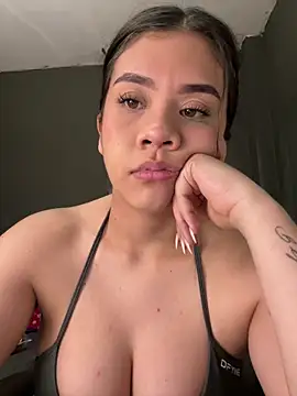 Snapshot of alhaana_ chatting on May 8, 2026, 10:59 pm alhaana online show from May 8, 2026, 10:59 pm