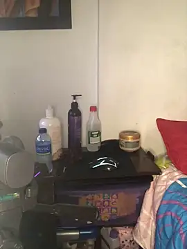 luisahot 9727 online show from November 30, 2025, 6:28 am