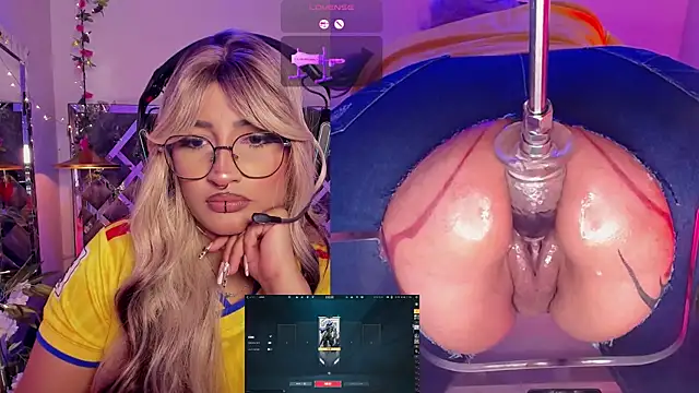 AriaNova  online show from July 28, 2026, 3:32 pm