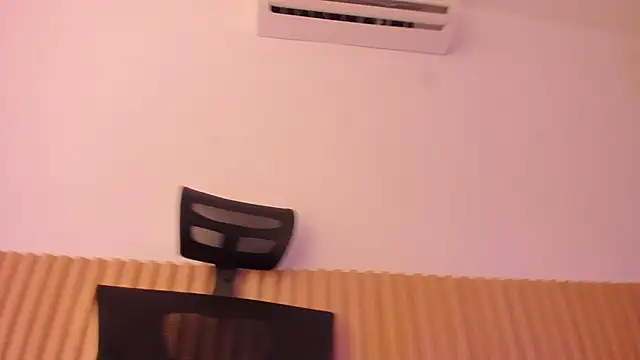 OliviaSweett online show from September 18, 2025, 7:16 pm