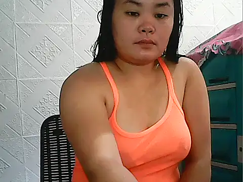CreamyPussy4uxx online show from May 21, 2026, 12:28 am