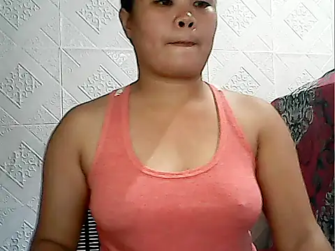 CreamyPussy4uxx online show from June 8, 2026, 2:23 am