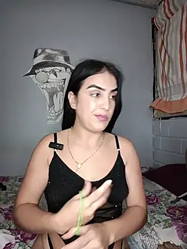 Snapshot of Bigtiti01 chatting on July 11, 2026, 9:38 pm Bigtiti01 online show from July 11, 2026, 9:38 pm
