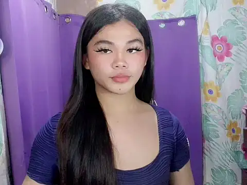Snapshot of caramiya chatting on July 9, 2026, 7:12 am caramiya online show from July 9, 2026, 7:12 am