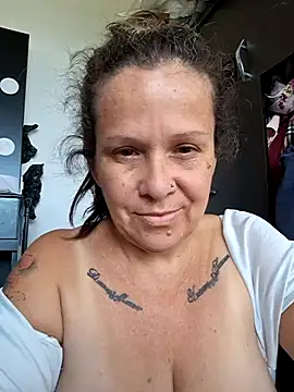 SinisterBabe online show from October 24, 2025, 12:56 pm