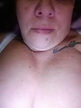 Snapshot of SinisterBabe chatting on August 1, 2026, 11:42 am SinisterBabe online show from August 1, 2026, 11:42 am