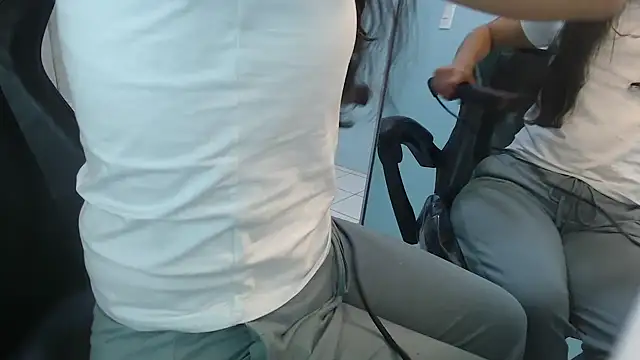 victoria hernandez t  online show from February 9, 2026, 1:15 pm