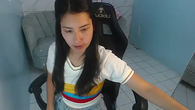 Snapshot of victoria_hernandez_t_ chatting on June 17, 2026, 1:01 pm victoria hernandez t online show from June 17, 2026, 1:01 pm