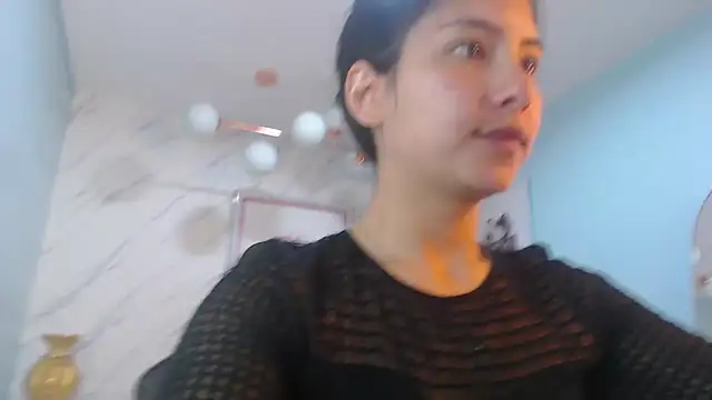 Snapshot of victoria_hernandez_t_ chatting on July 31, 2026, 1:10 pm victoria hernandez t online show from July 31, 2026, 1:10 pm
