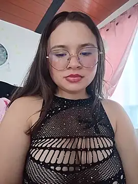 Snapshot of Isa_Acosta chatting on July 5, 2026, 2:02 pm Isa Acosta online show from July 5, 2026, 2:02 pm
