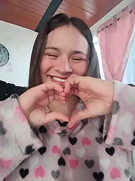 Snapshot of Isa_Acosta chatting on July 15, 2026, 12:43 pm Isa Acosta online show from July 15, 2026, 12:43 pm