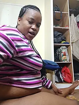 Snapshot of AfricanPopi chatting on June 7, 2026, 9:51 pm AfricanPopi online show from June 7, 2026, 9:51 pm