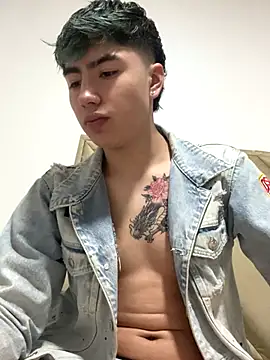 AlexanderCollman online show from November 13, 2025, 6:40 pm