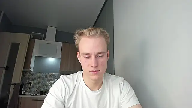 Snapshot of Kevin_Young_Cat chatting on October 5, 2025, 3:43 pm Kevin Young Cat online show from October 5, 2025, 3:43 pm