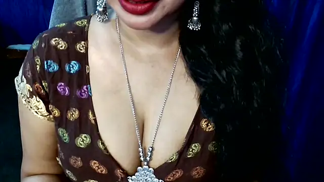 QUEEN SAKHI- online show from April 15, 2026, 8:43 am