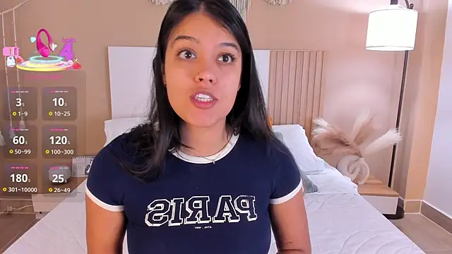 Camila Bustamante online show from June 20, 2026, 3:15 pm