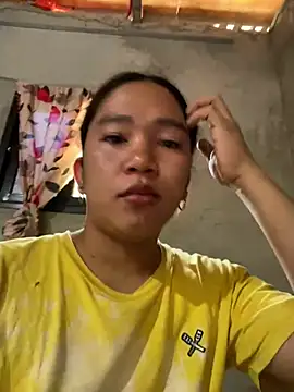 slut clio online show from April 25, 2026, 2:14 am
